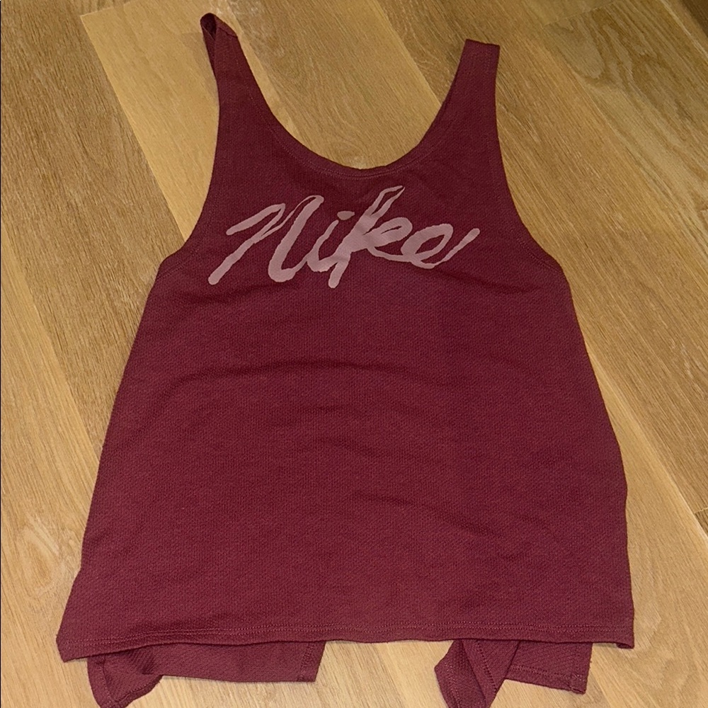Nike Red Crop Tank Top Relaxed Fit